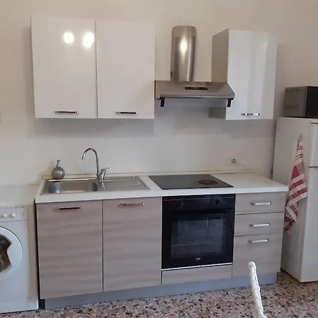 Ierone I Apartment *